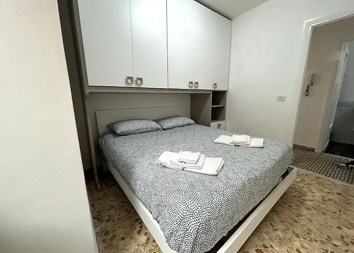 Apartment The First Door-rome *